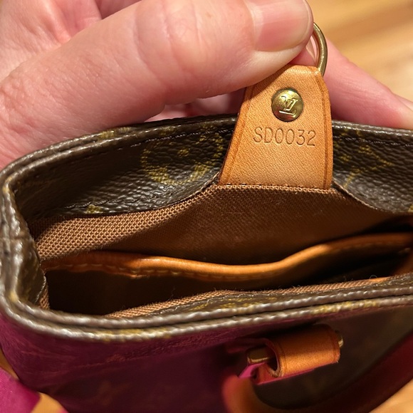 Louis Vuitton Monogram Small Handbag Pocketbook - Picture 11 of 11